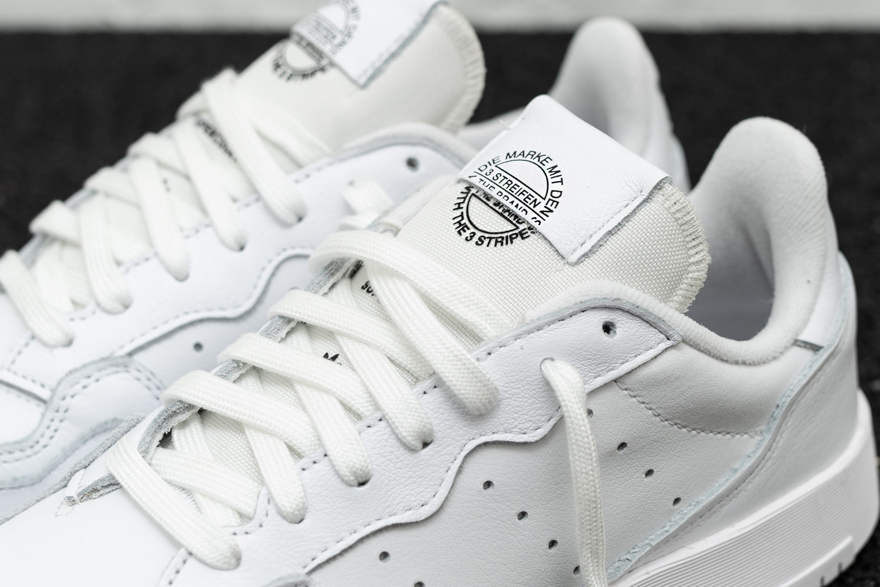 adidas supercourt ee6037