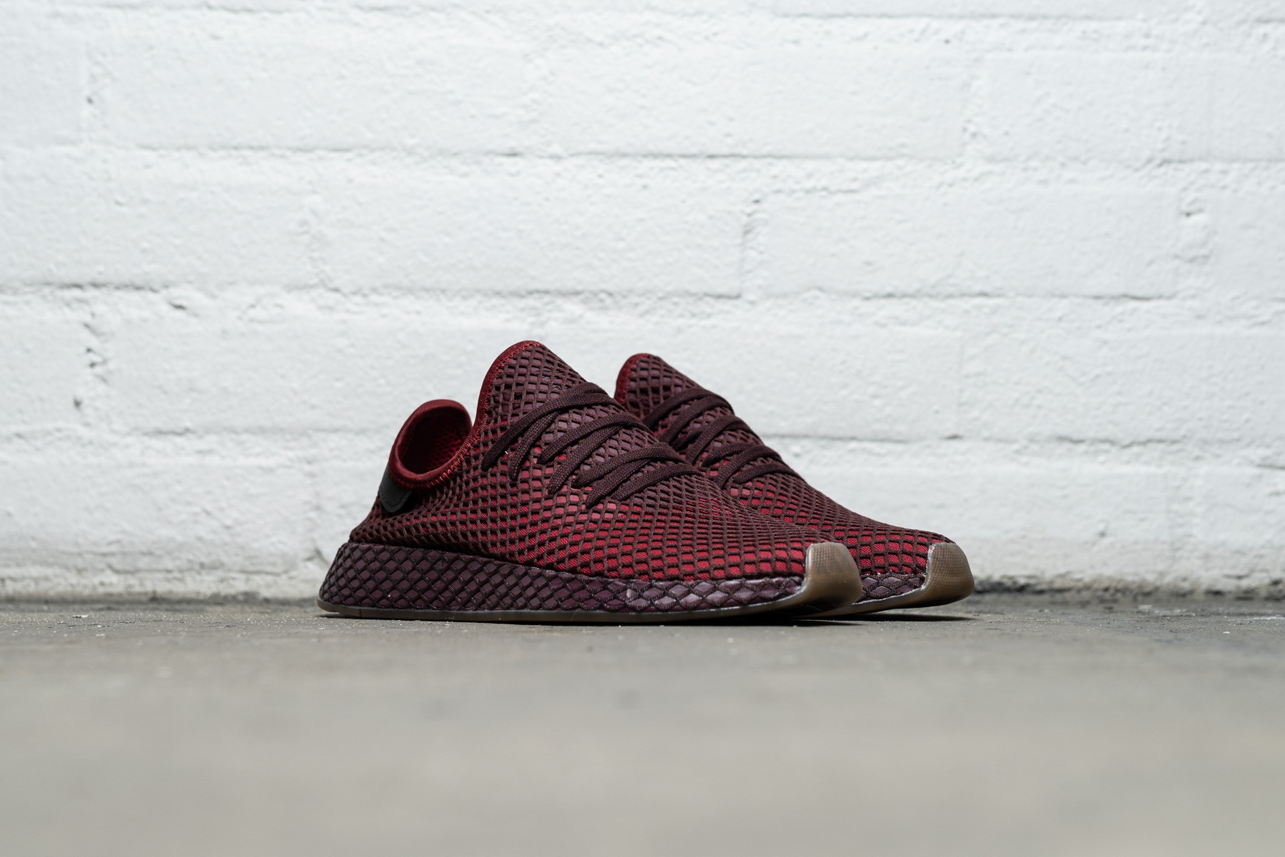 adidas deerupt maroon