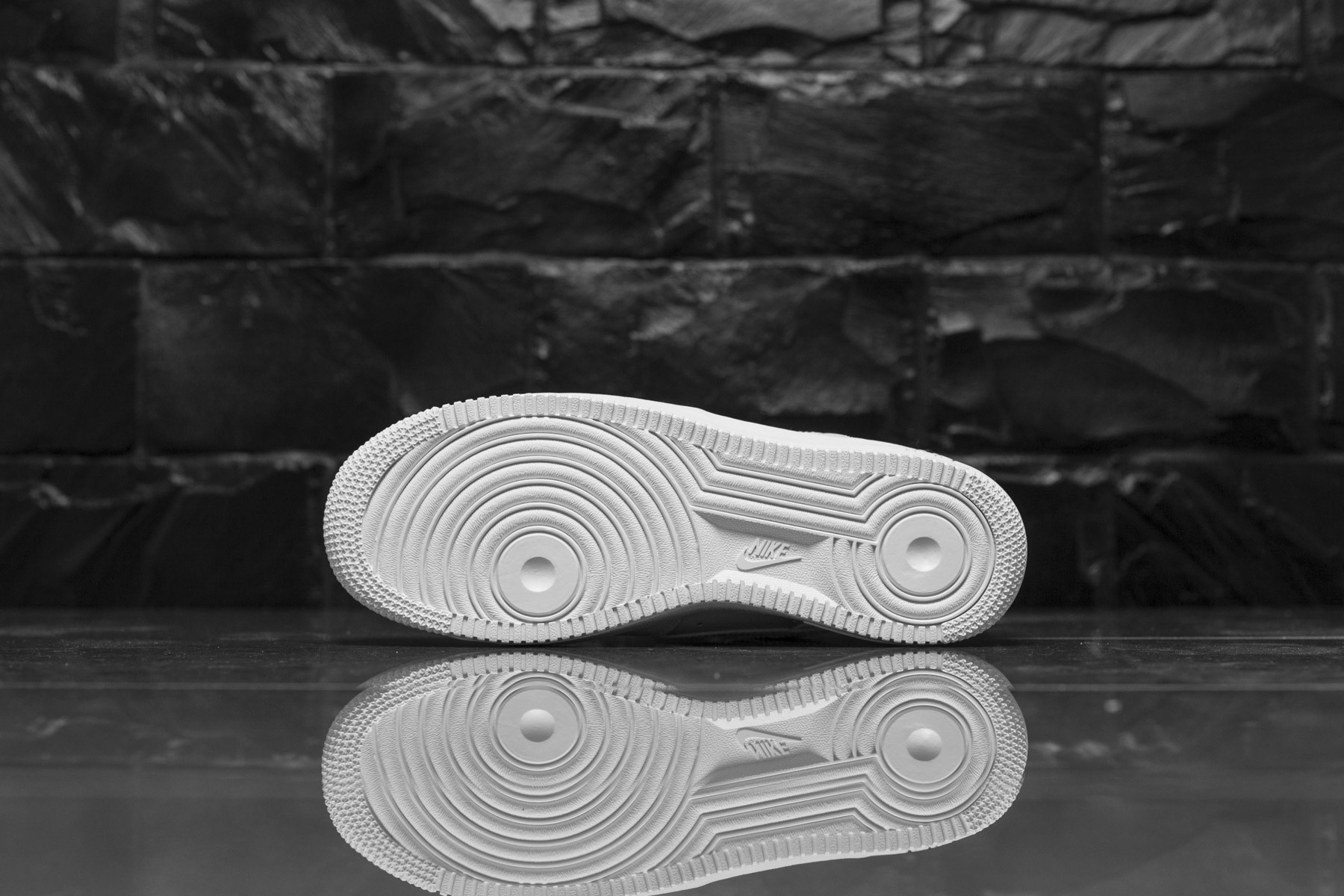 nike air force 1 finish line