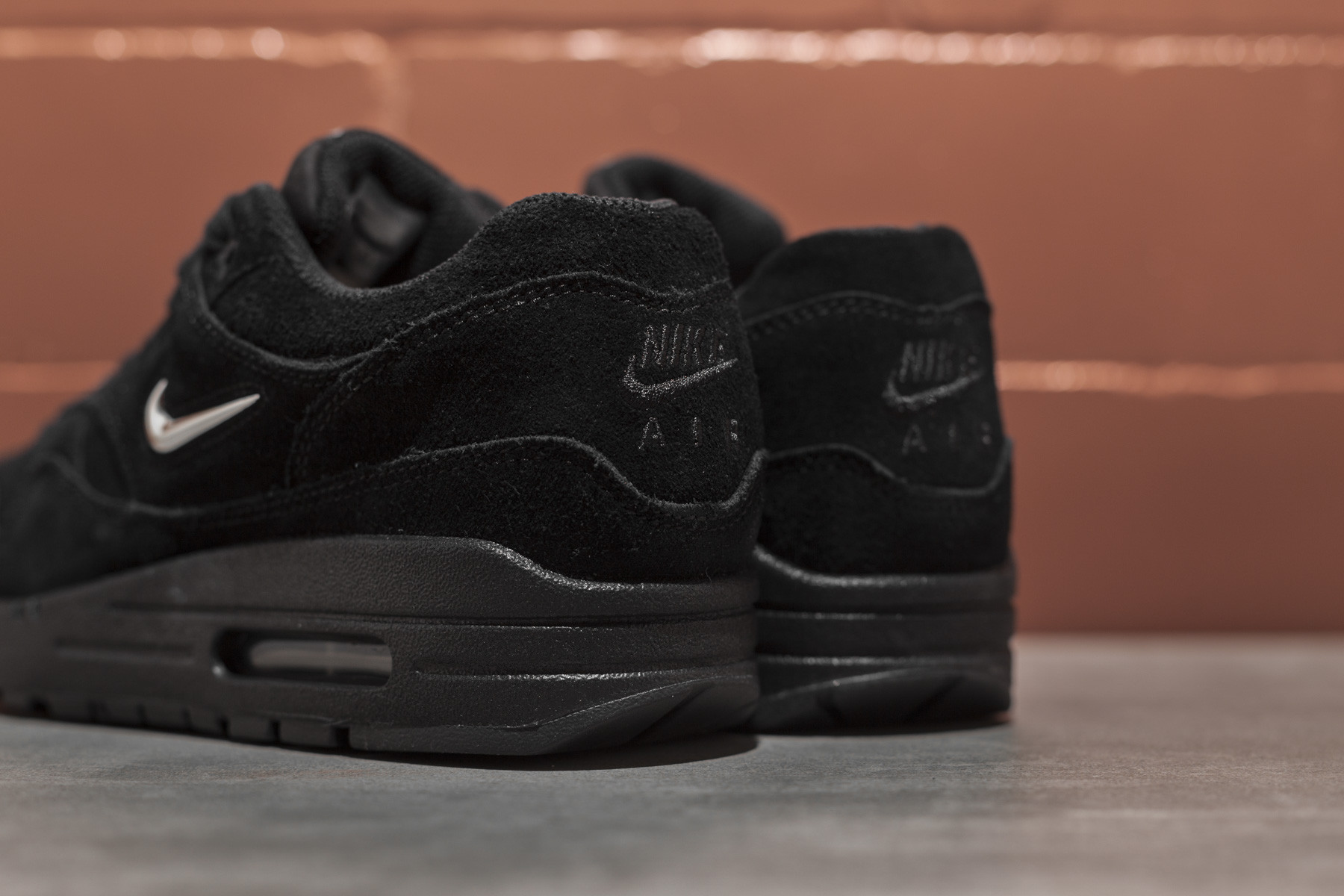nike air max 1 premium sc black chrome