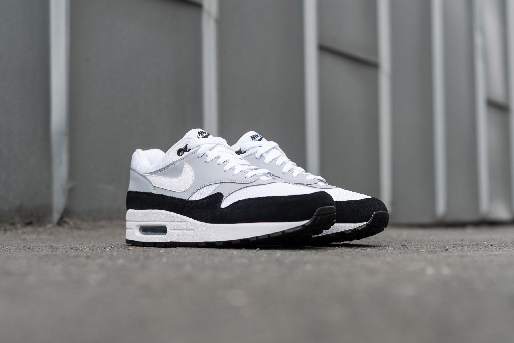 ah8145 nike