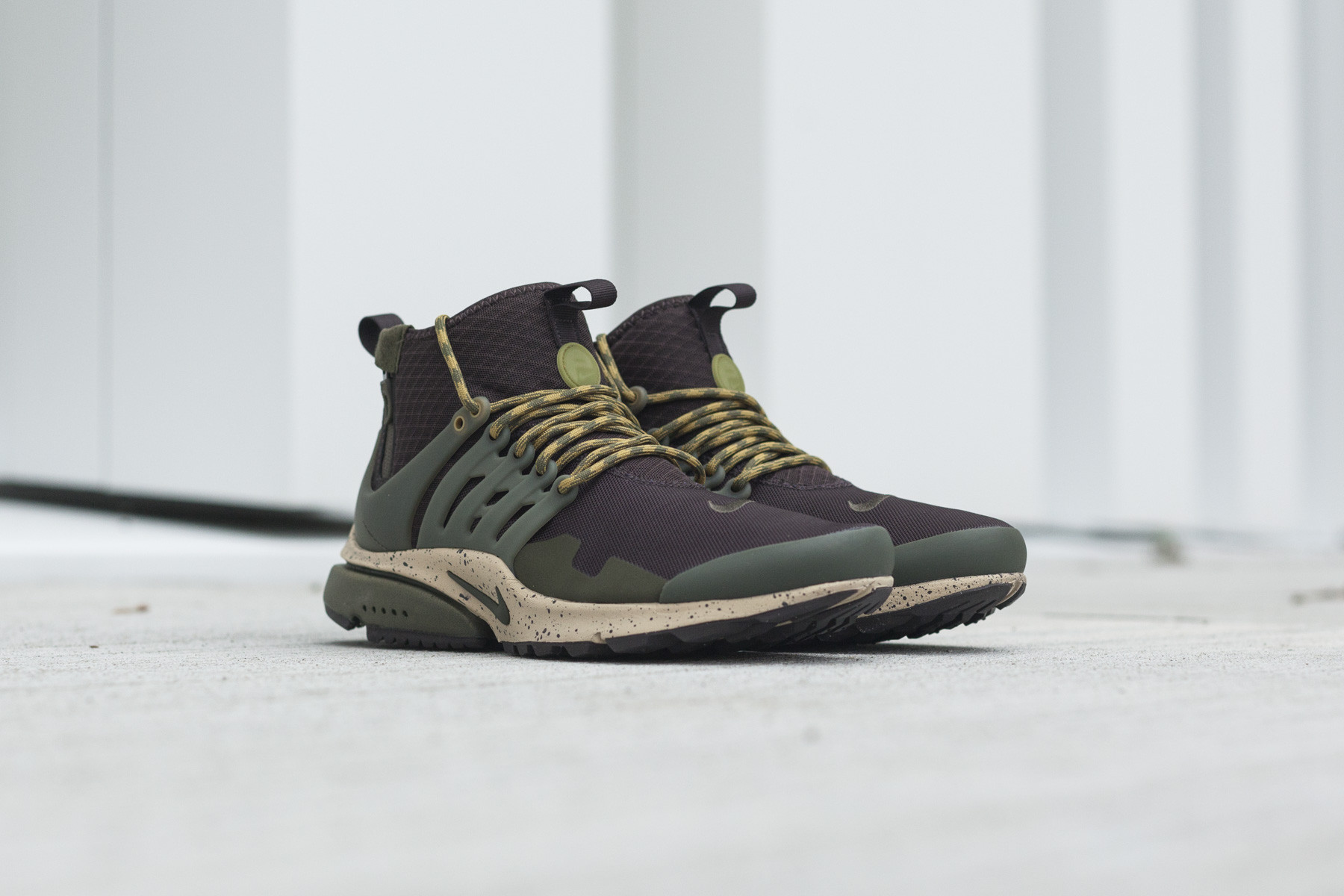 nike air presto mid utility cargo khaki