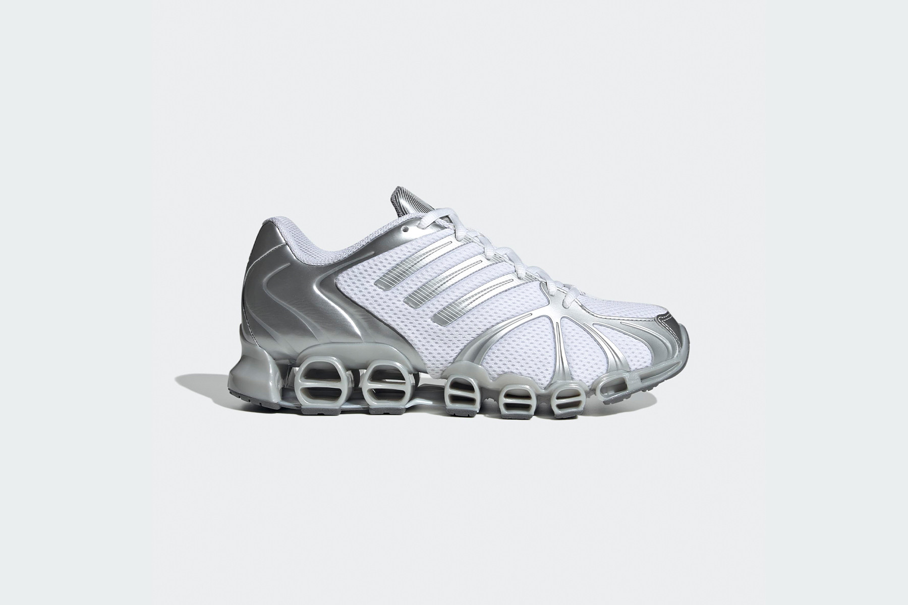 W ADIDAS MEGA GHOSTRIDE