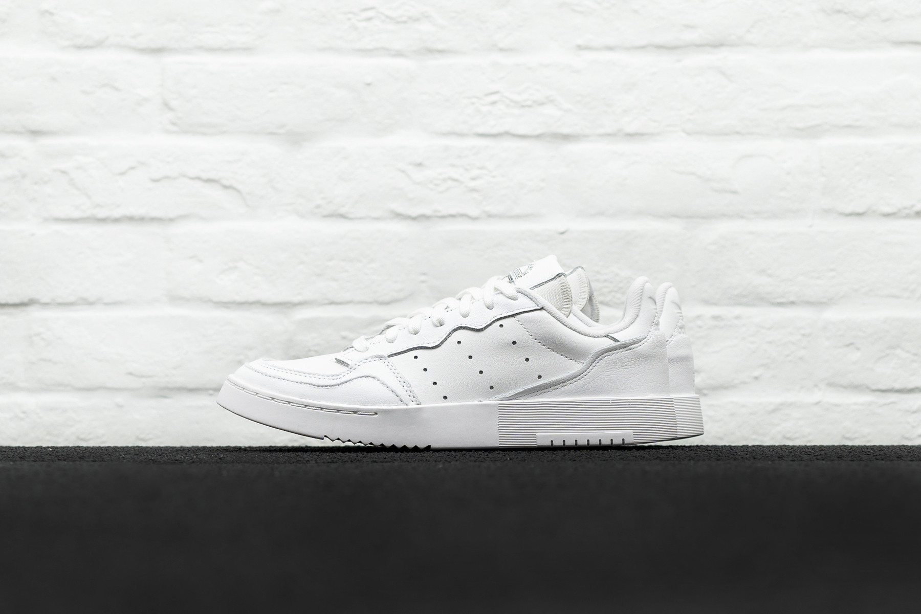 adidas supercourt ee6037