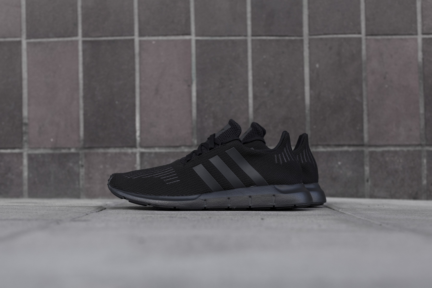 Adidas Swift Run