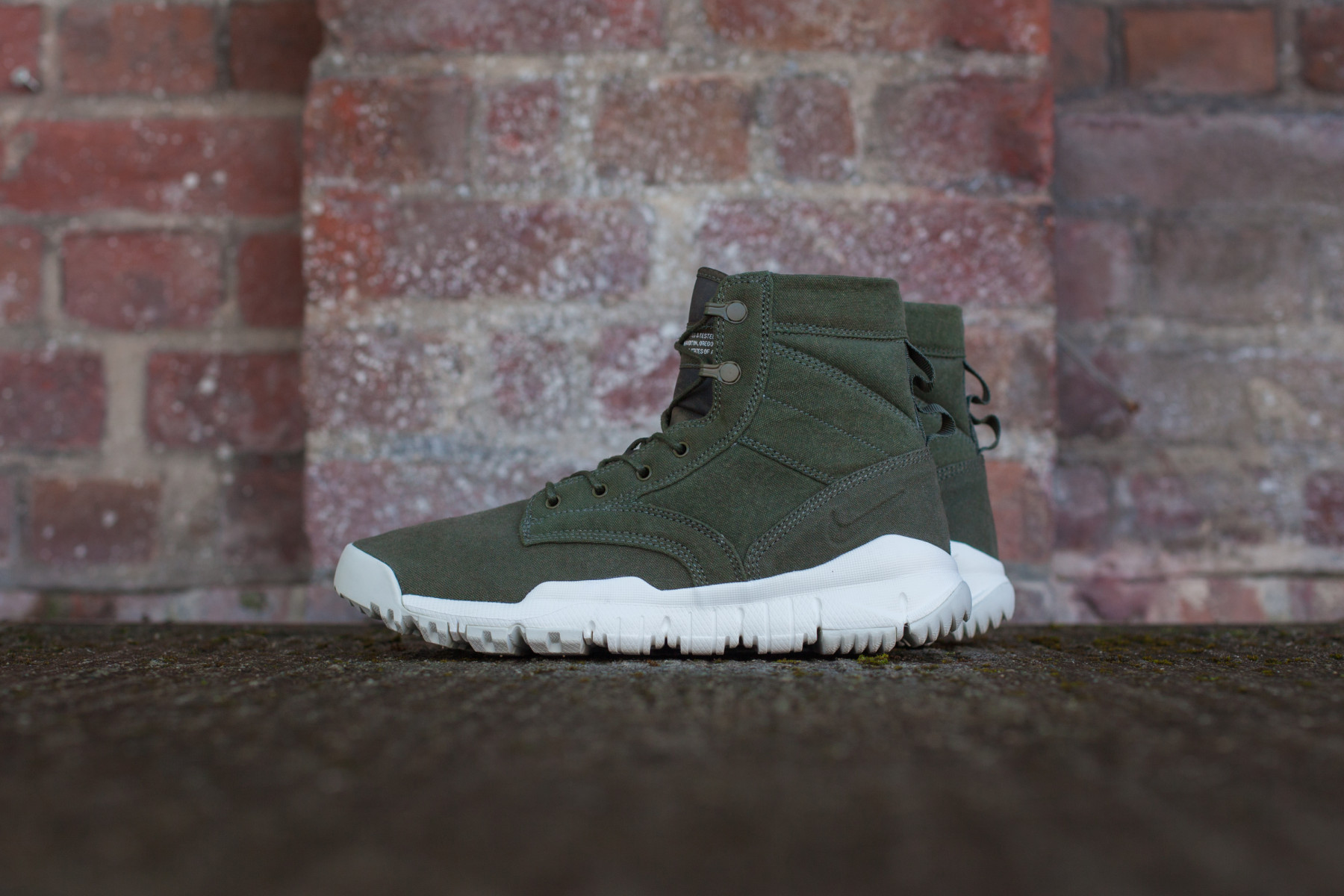 nike sfb 6 cnvs nsw