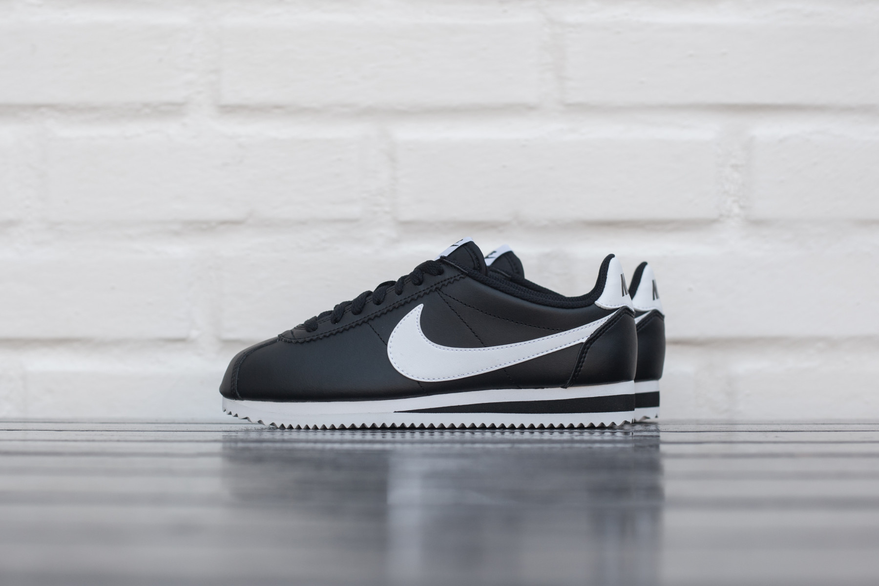 Wmns Nike Classic Cortez Leather LUX