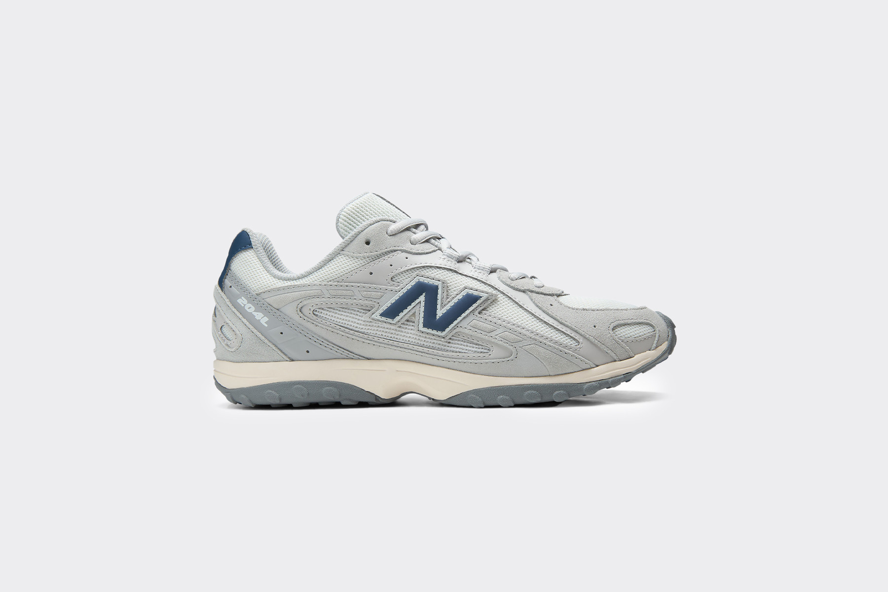 W NEW BALANCE 204