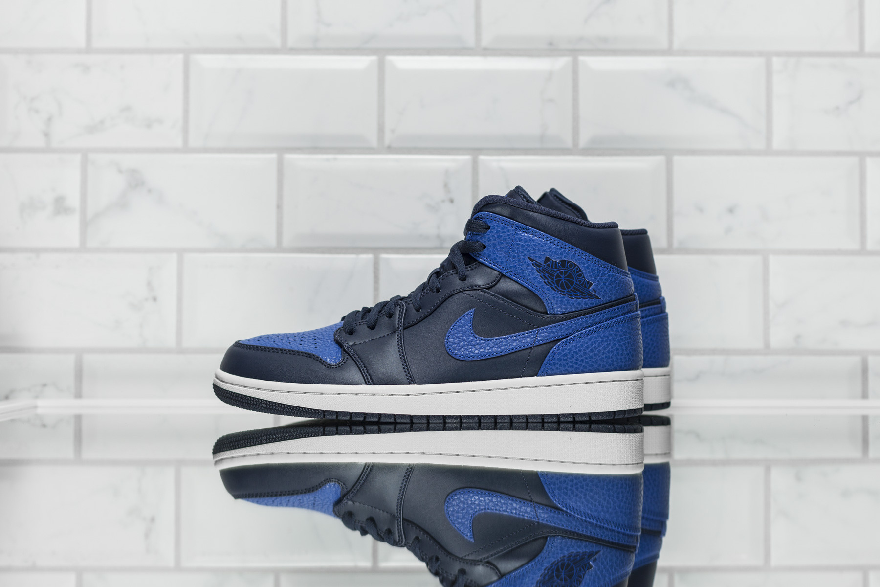 Nike Air Jordan 1 Mid