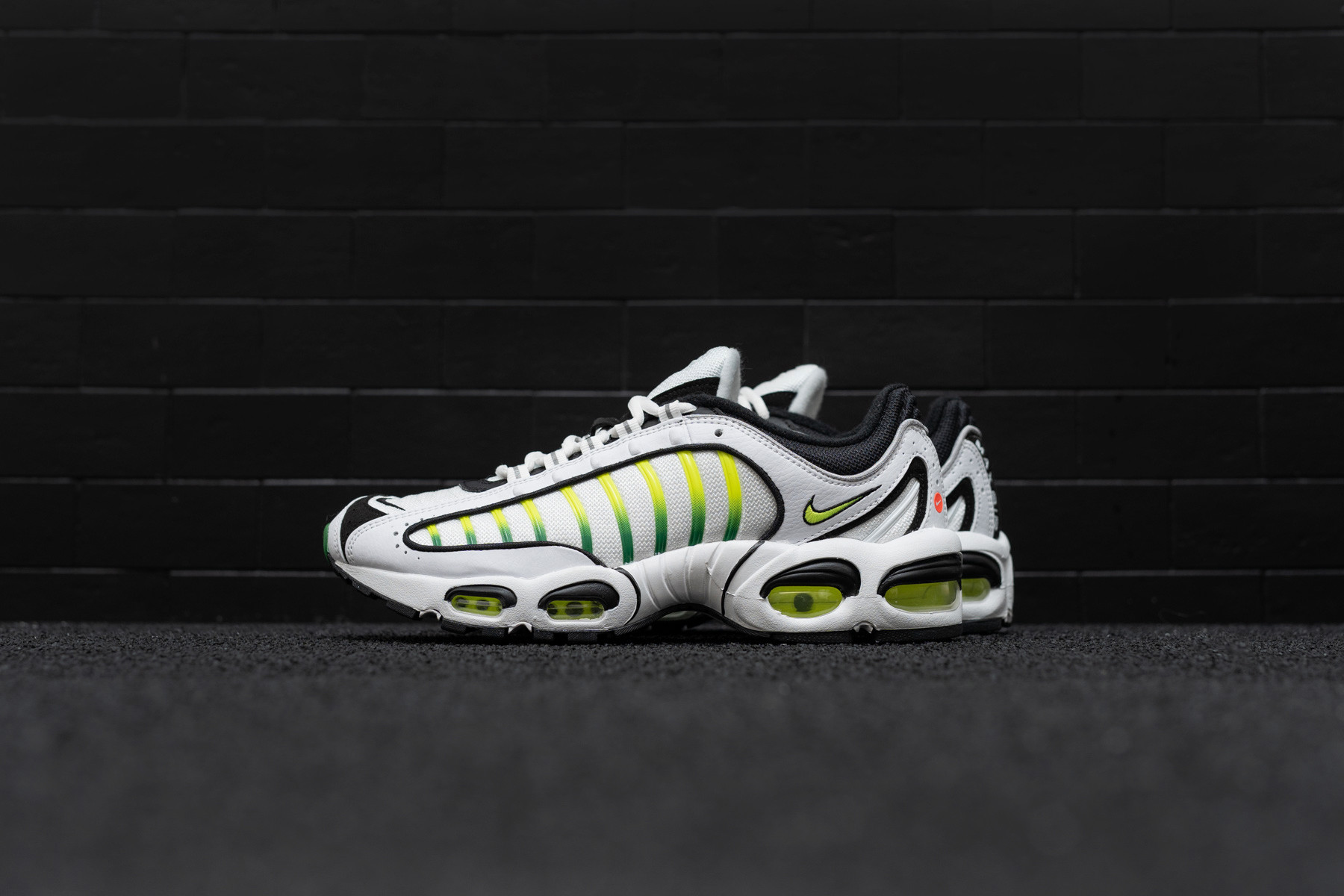 W Nike Air Max Tailwind IV