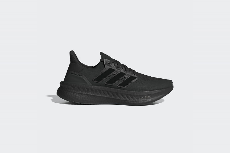 ADIDAS ULTRABOOST 5